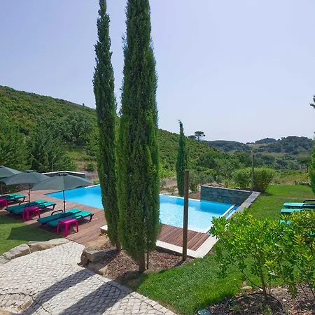 豪迈旅馆 - 大自然与海洋 酒店 塞图巴尔