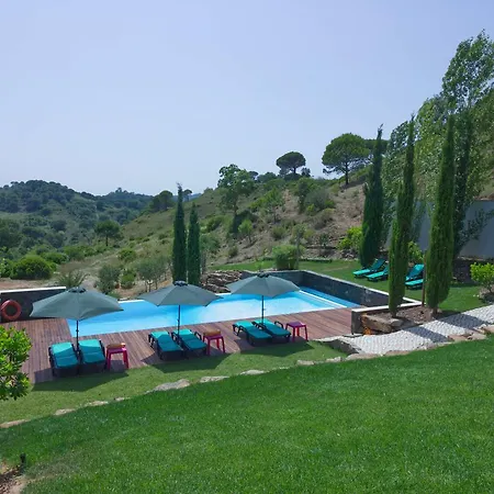 豪迈旅馆 - 大自然与海洋 *