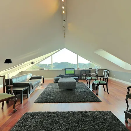 豪迈旅馆 - 大自然与海洋 * 塞图巴尔